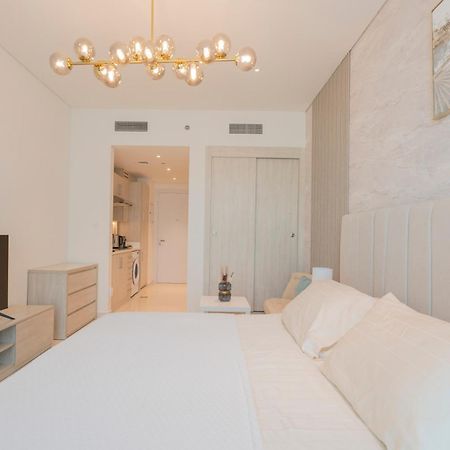 Luxury Studio, Seven Palm Residence-Palm Jumeirah Dubai Exterior photo